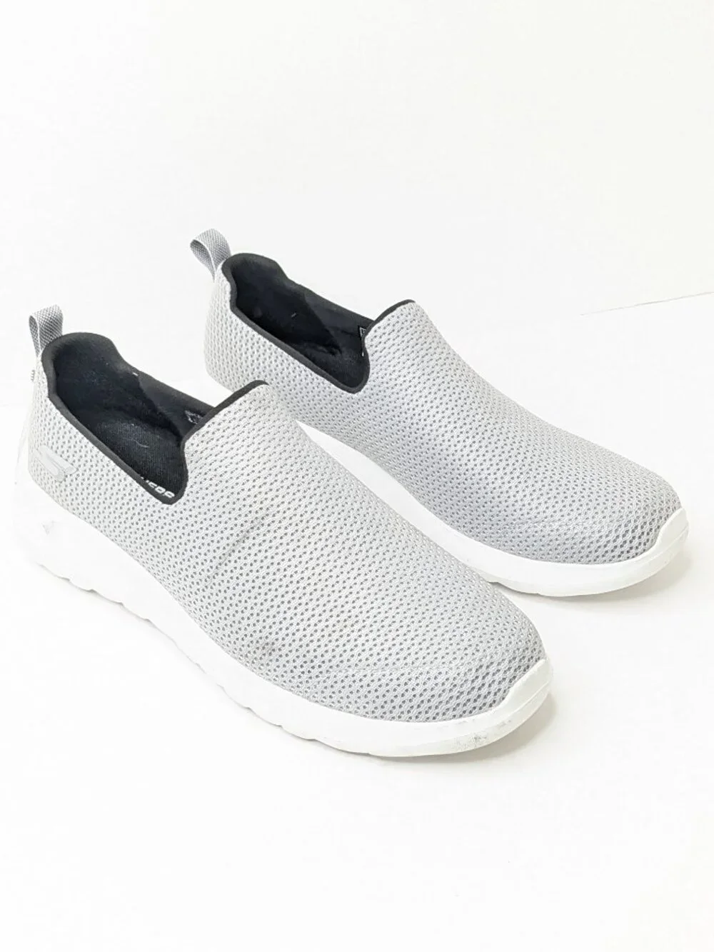Skechers Go Walk Max Slip-On Shoes Grey Men's 9.5